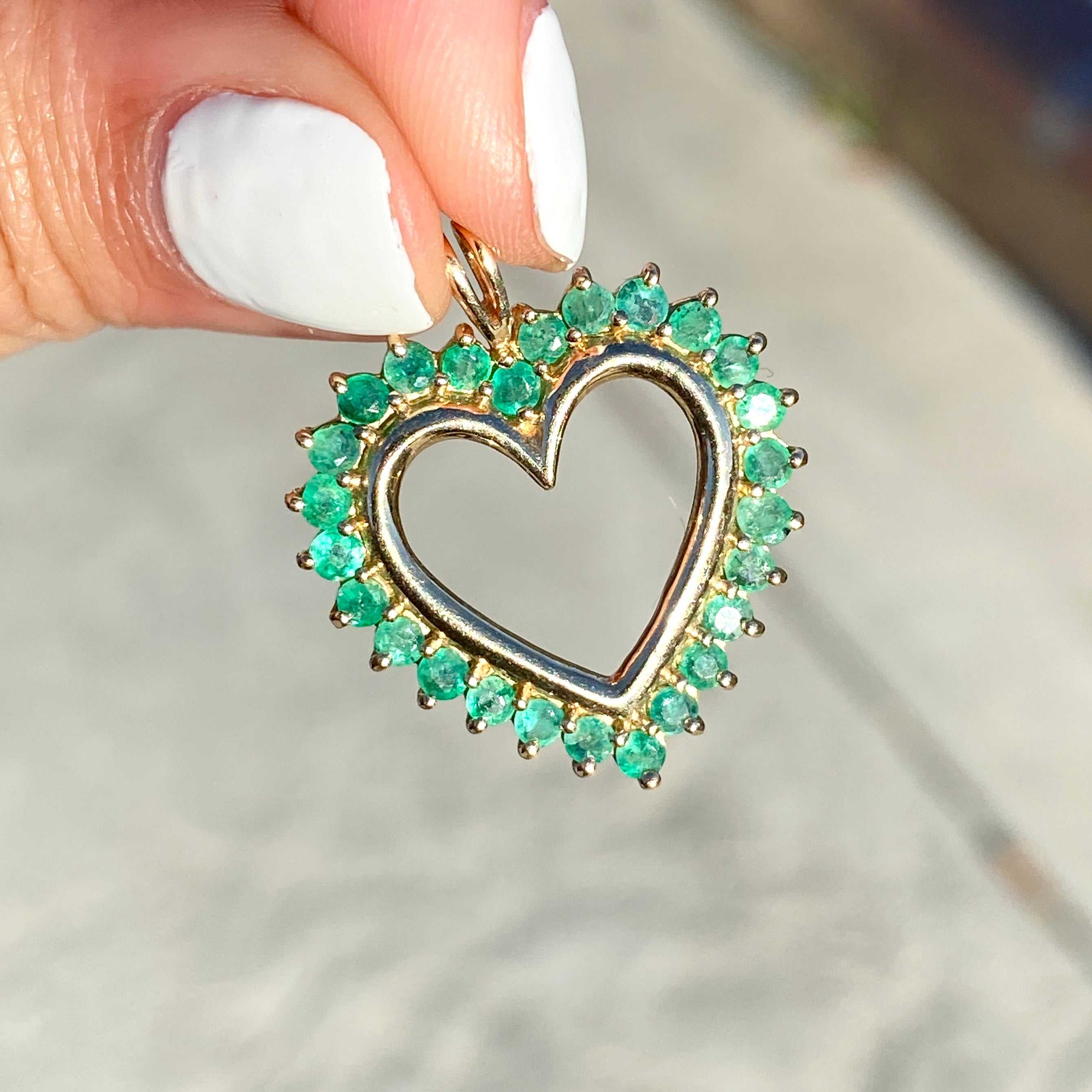 10K Yellow Gold Heart Pendant set with genuine Emerald