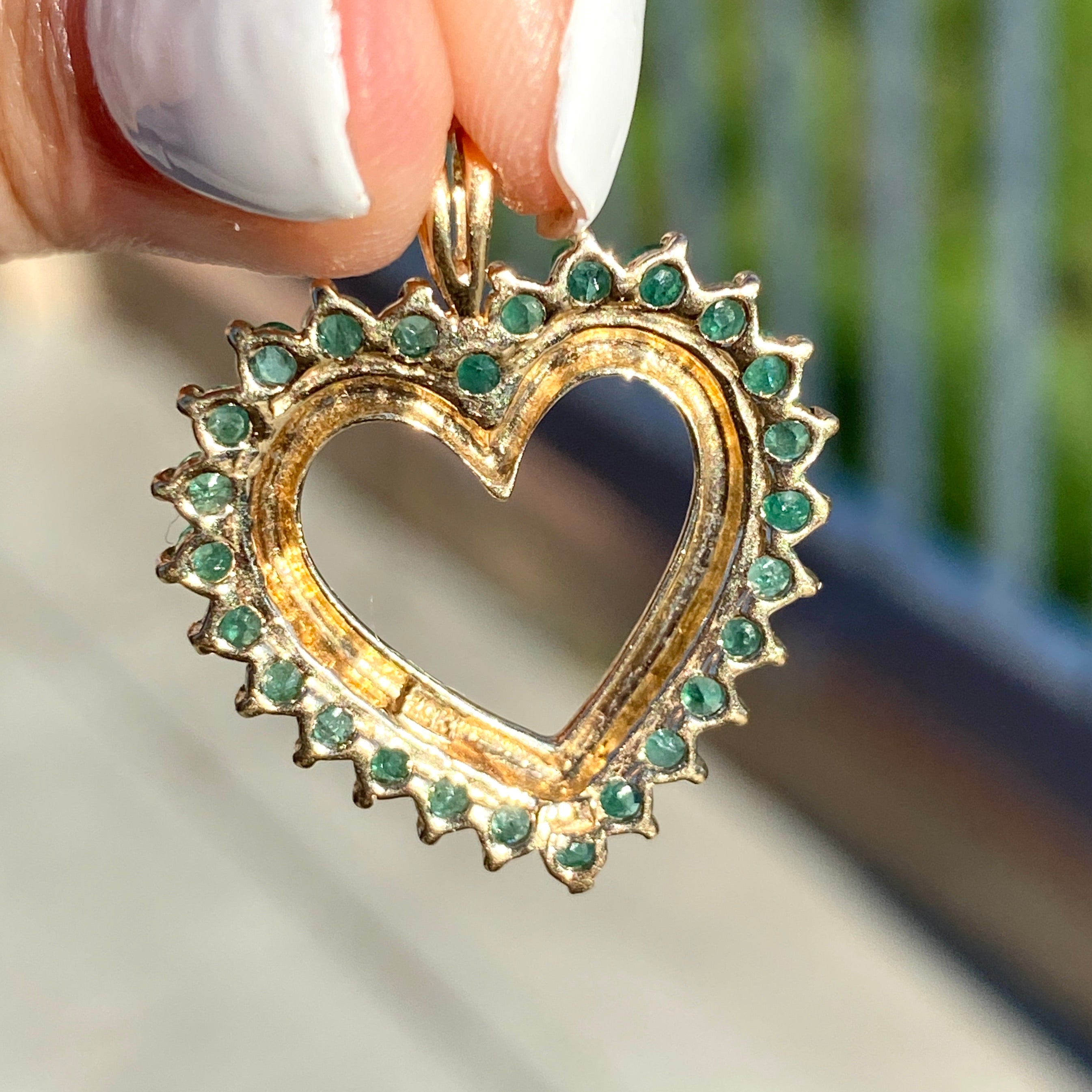 10K Yellow Gold Heart Pendant set with genuine Emerald